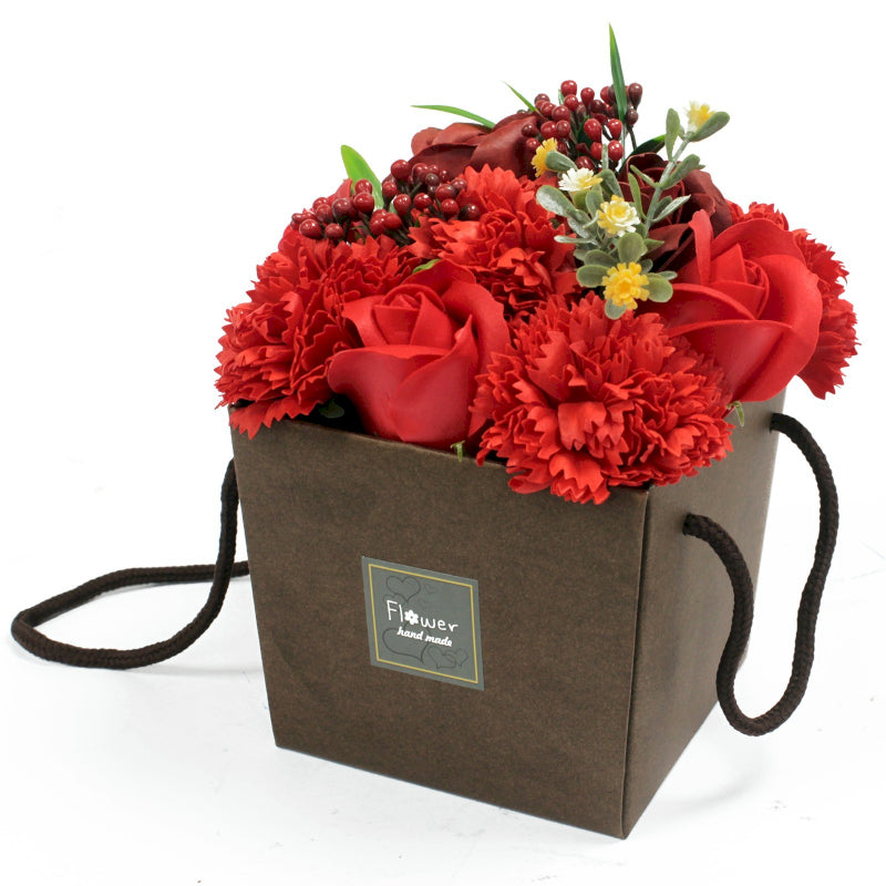 Sápublómvöndur - Rauðar Rósir og Nellikur / Soap Flower Bouquet - Red Rose & Carnation